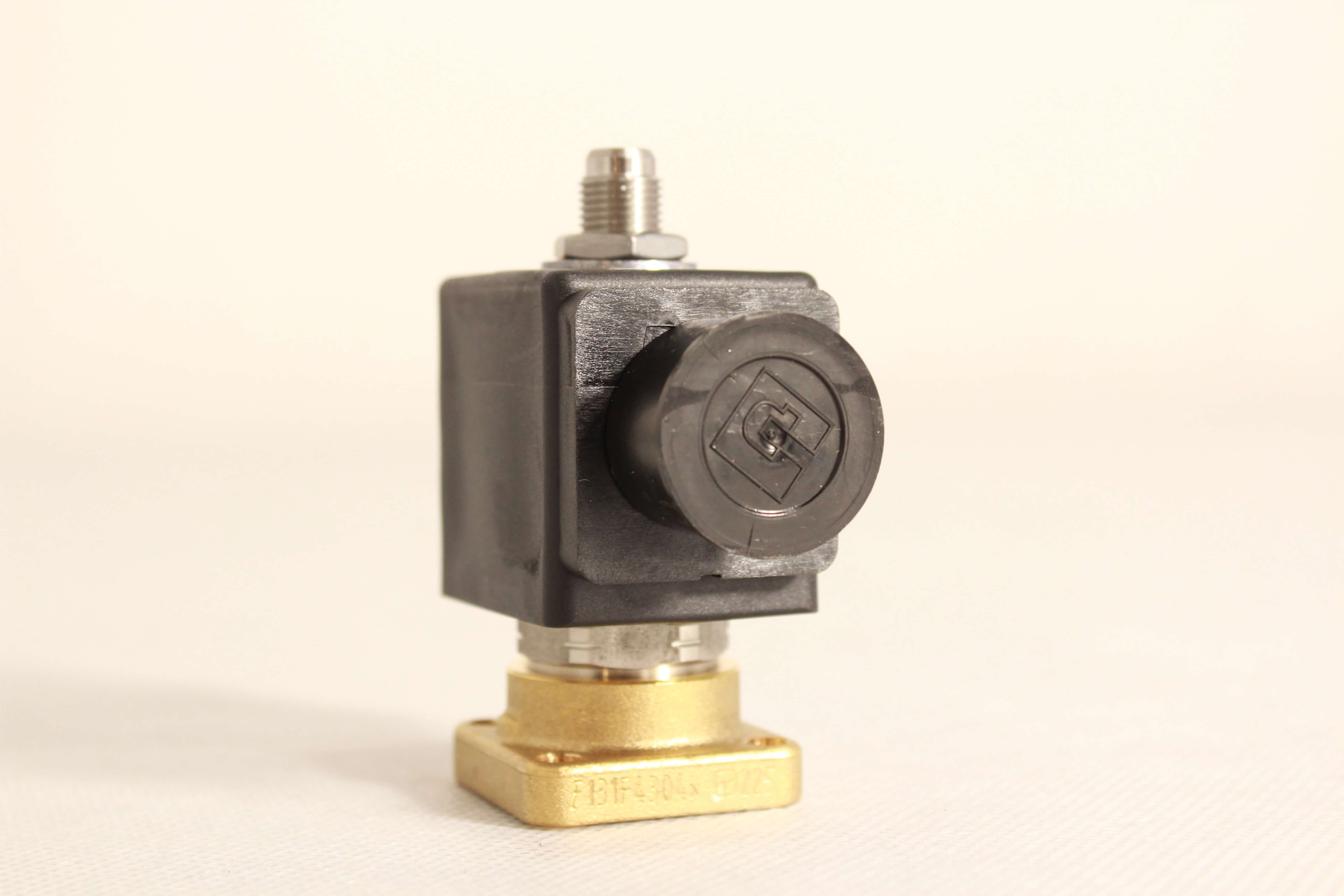 Elektrozawór 3-drogowy 220/240V 50Hz 8F136 - Thumbnail 2