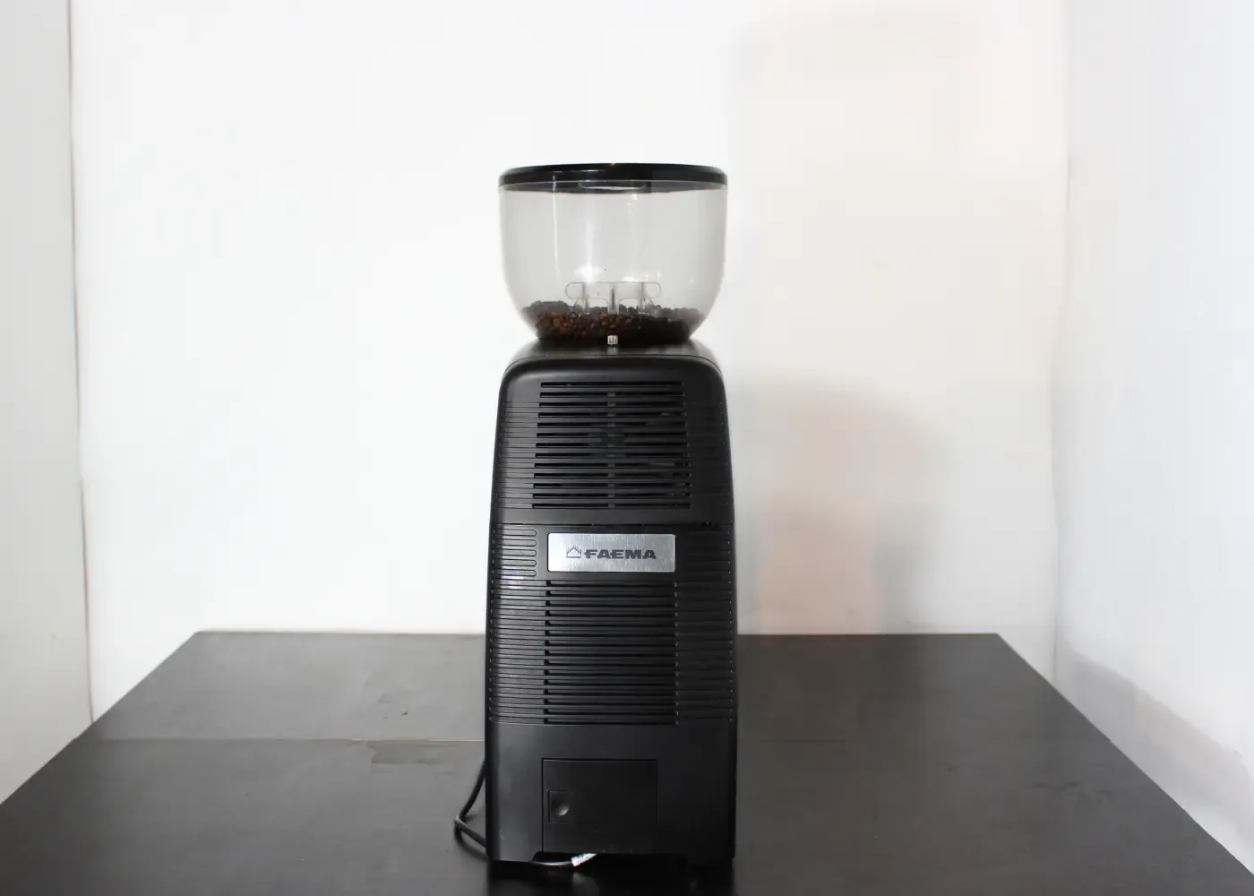 Faema – Profesjonalny włoski młynek - Thumbnail 3