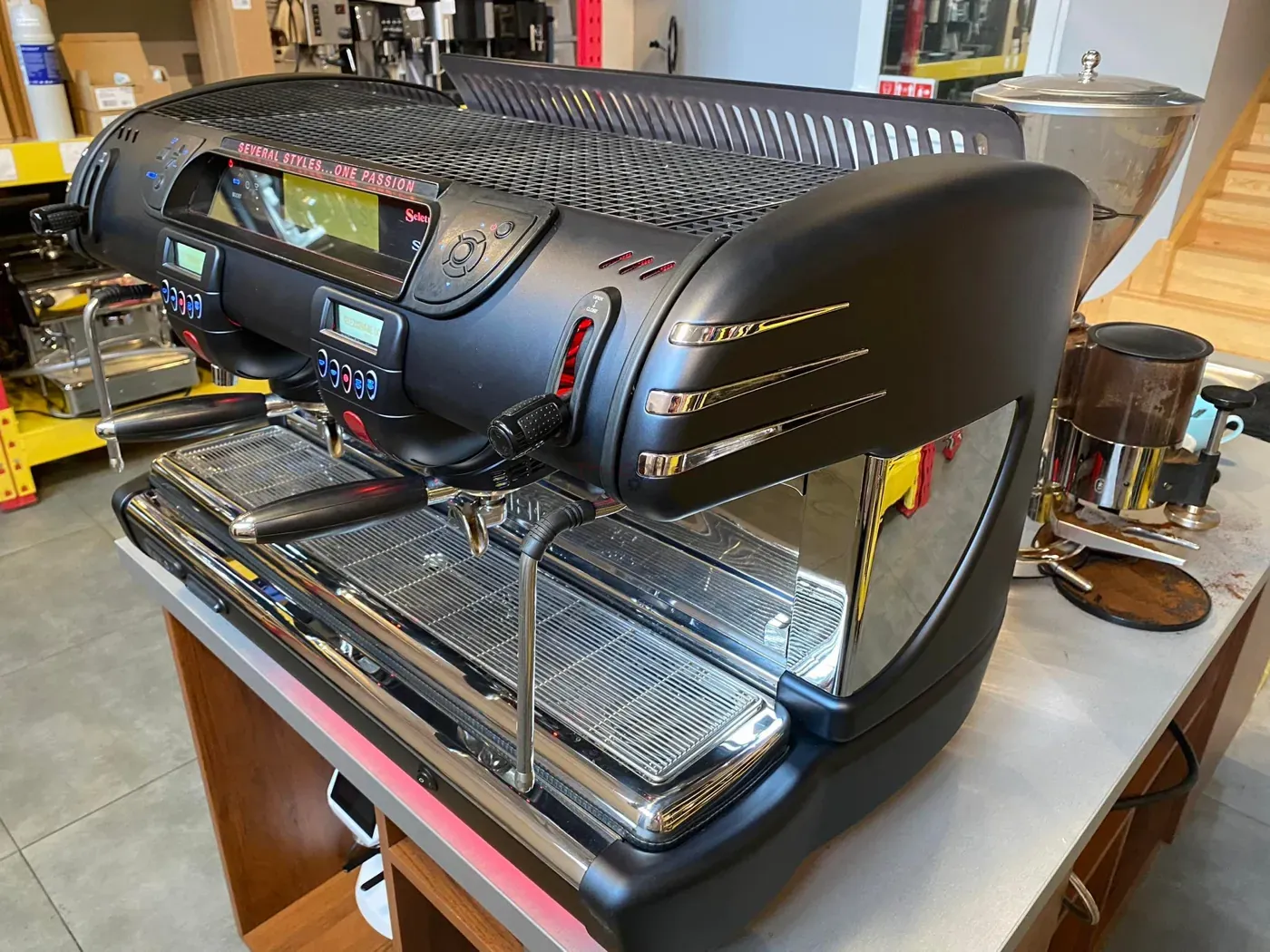 La Spaziale S40 2 grupy - Kolbowy ekspres do kawy - Thumbnail 3