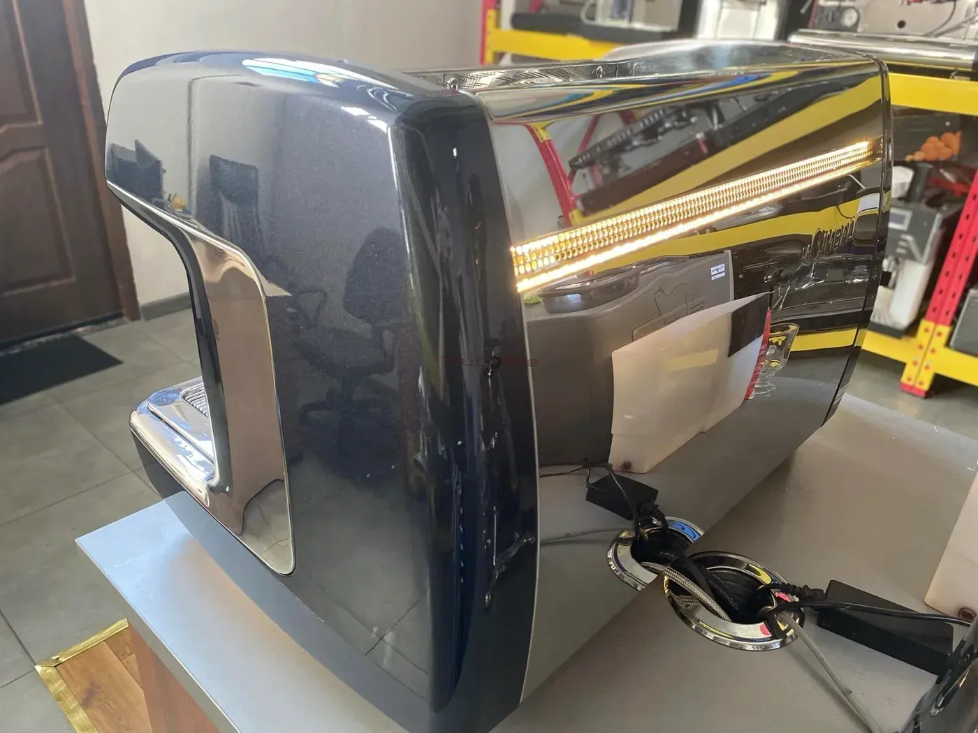 La Cimbali M39 Dosatron 2 grupy - Kolbowy ekspres do kawy gwiazdna szarość - Thumbnail 3