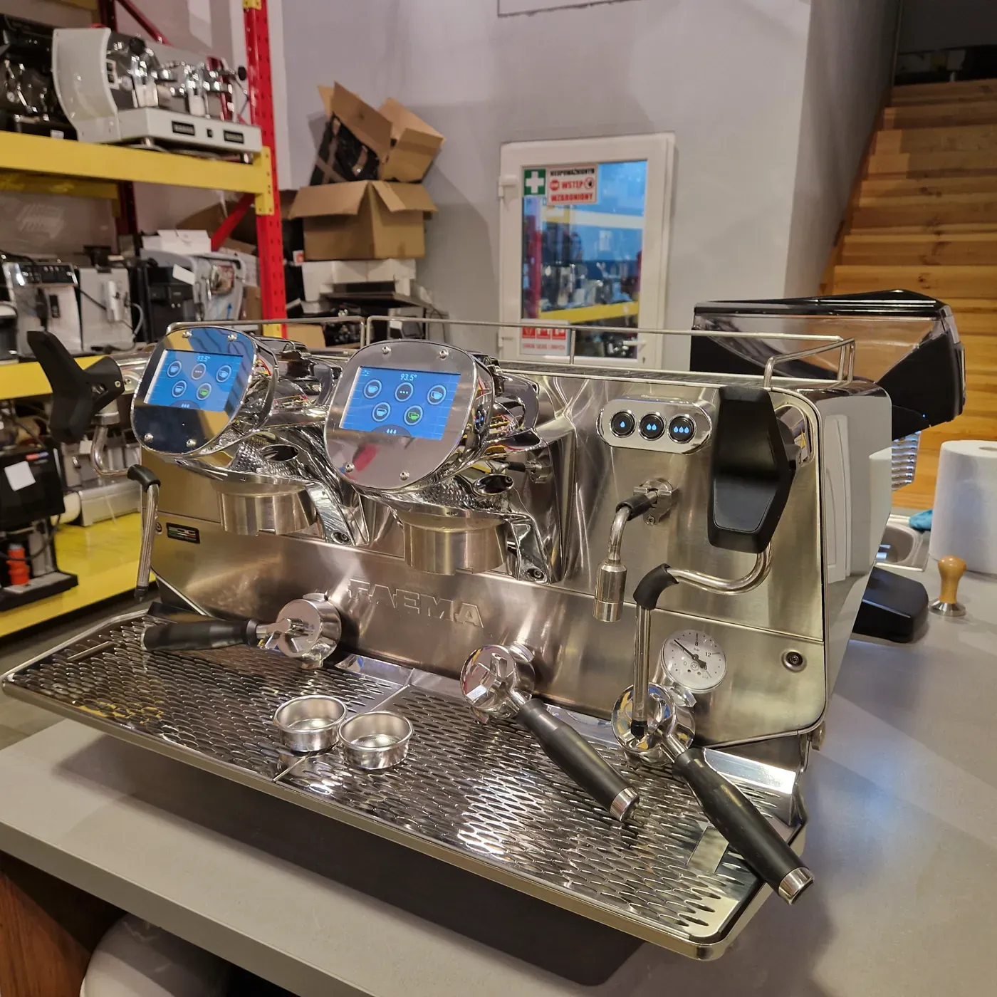 FAEMA President GT 2 grupy - Kolbowy ekspres do kawy - Thumbnail 2