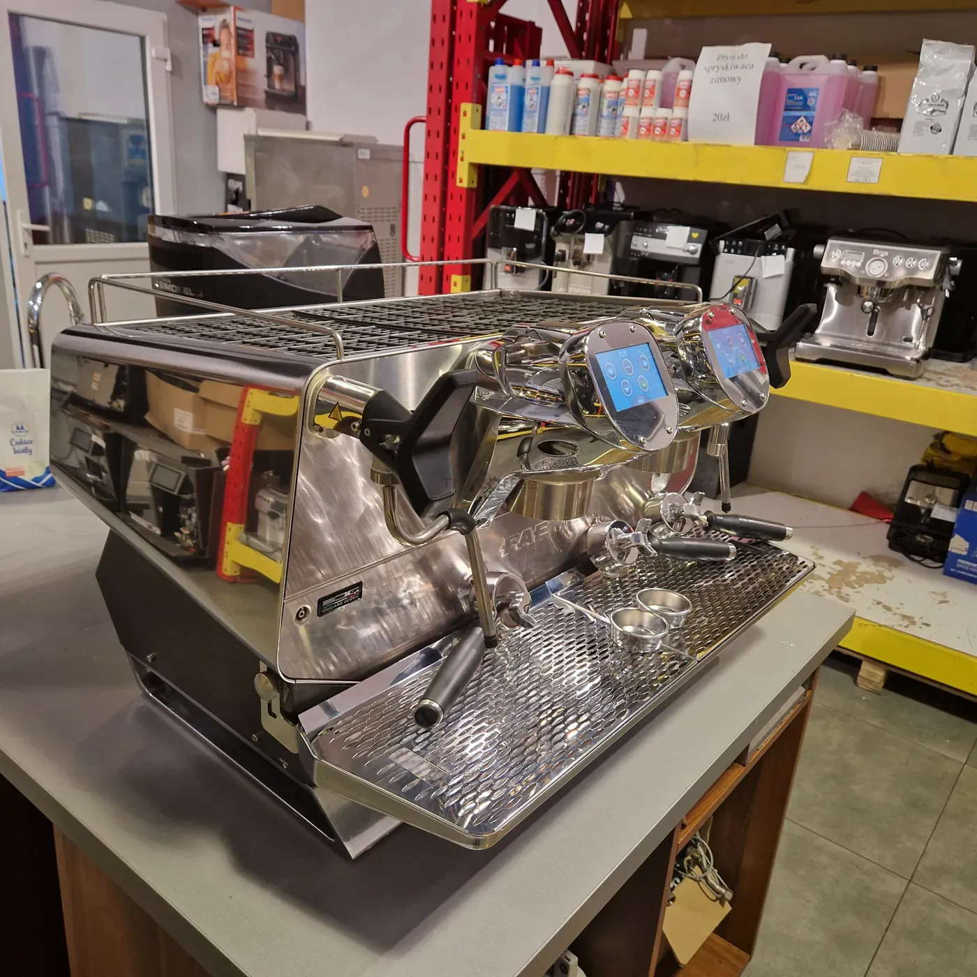 FAEMA President GT 2 grupy - Kolbowy ekspres do kawy - Thumbnail 8