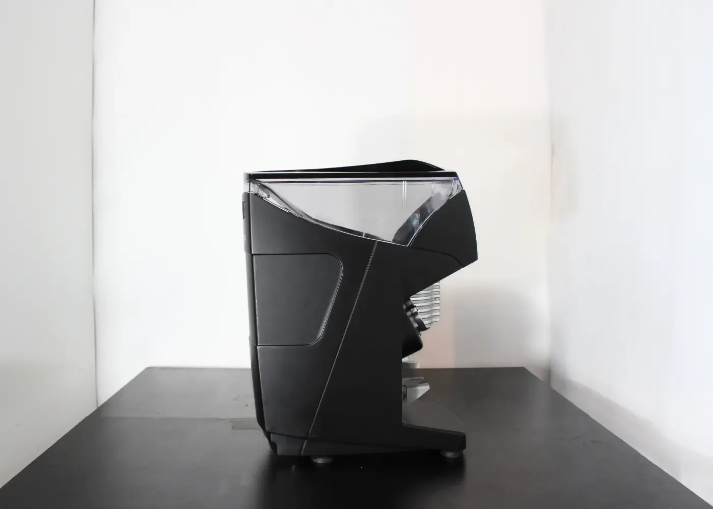 Nuova Simonelli Mythos 2 – Profesjonalny włoski młynek - Thumbnail 2