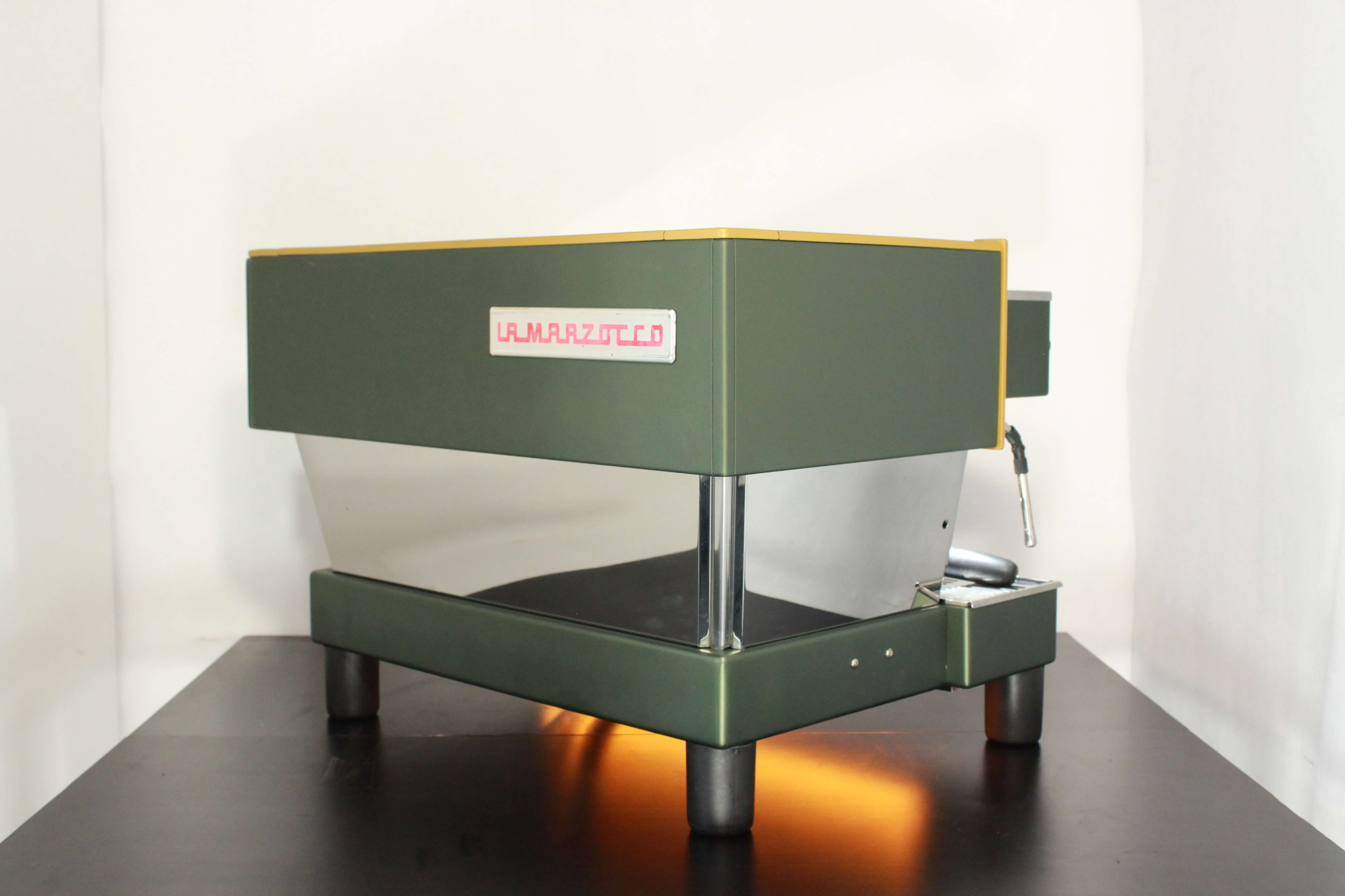 La Marzocco Linea Green Gold 2 grupy - Kultowy włoski kolbowy ekspres do kawy - Thumbnail 2