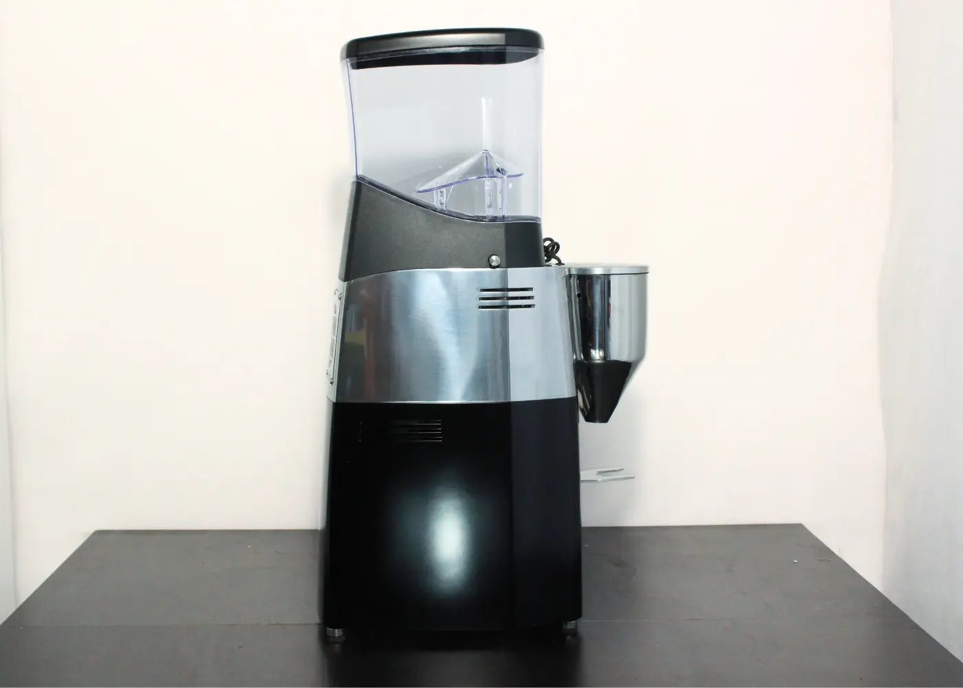 Mazzer KOLD – Profesjonalny włoski młynek do kawy - View 1