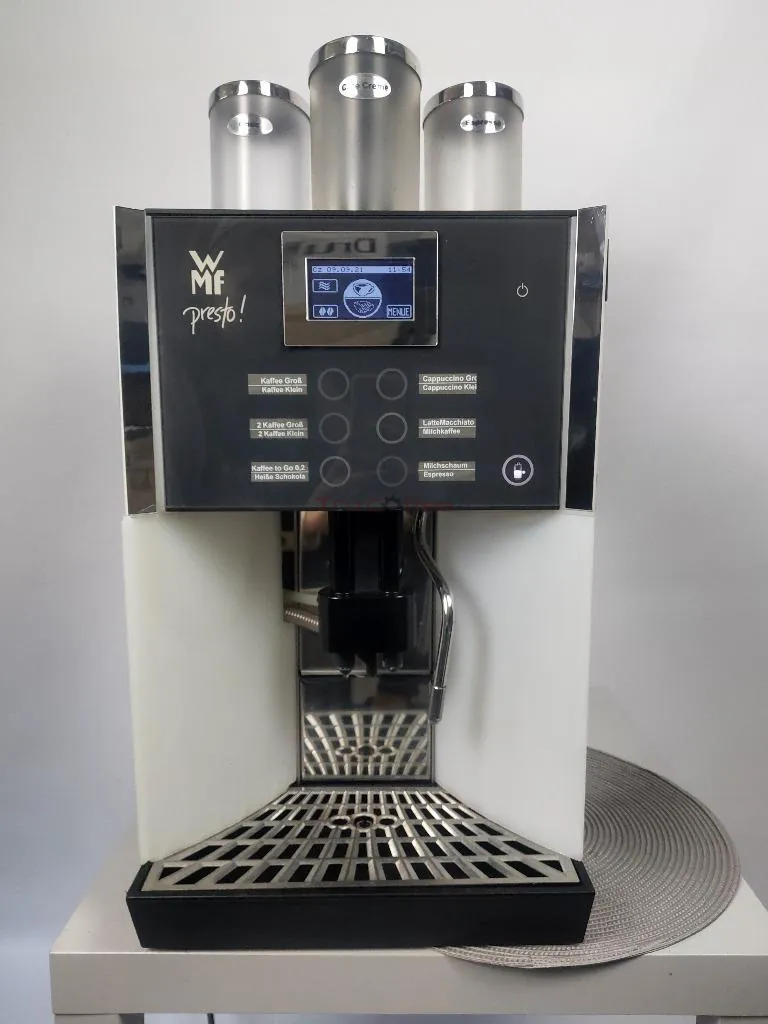 WMF Bistro - Automatyczny ekspres do kawy
